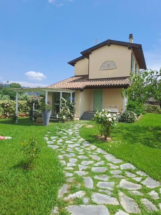 Villa Souari 10' Da Forte De Marmi - 2Km Spiaggia Lido di Camaiore Esterno foto