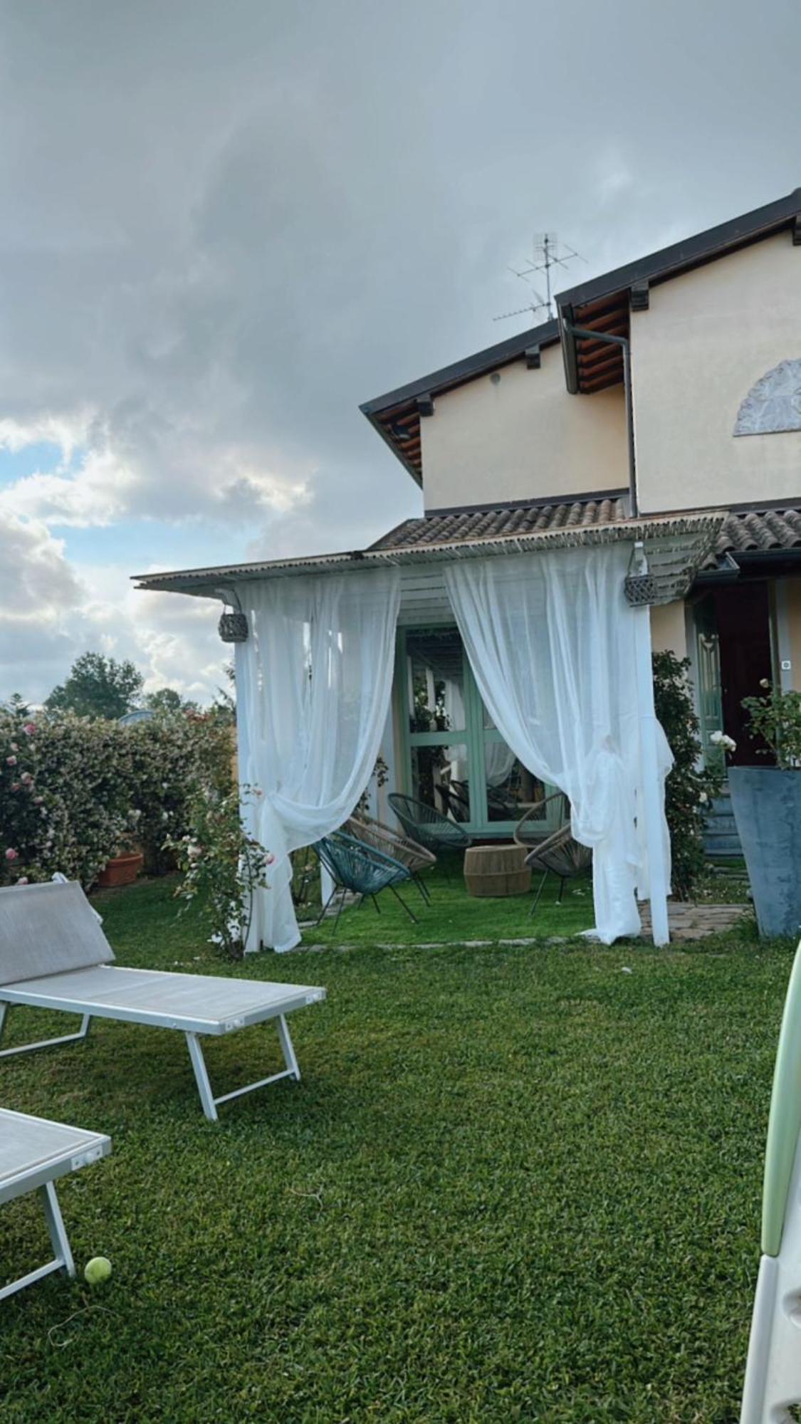 Villa Souari 10' Da Forte De Marmi - 2Km Spiaggia Lido di Camaiore Esterno foto