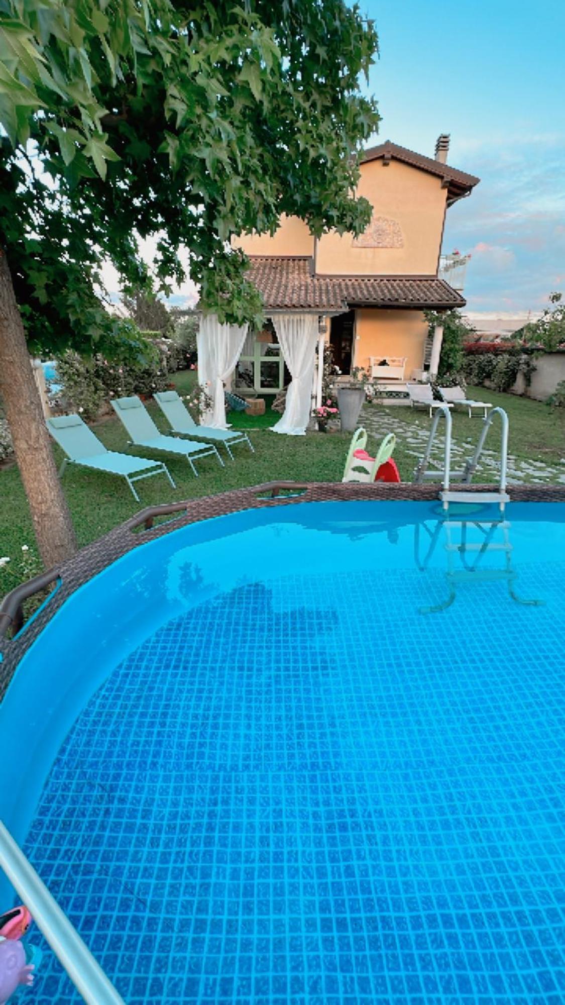 Villa Souari 10' Da Forte De Marmi - 2Km Spiaggia Lido di Camaiore Esterno foto